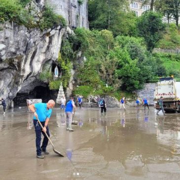 Die Grotte von Lourdes ist der Öffentlichkeit wieder zugänglich