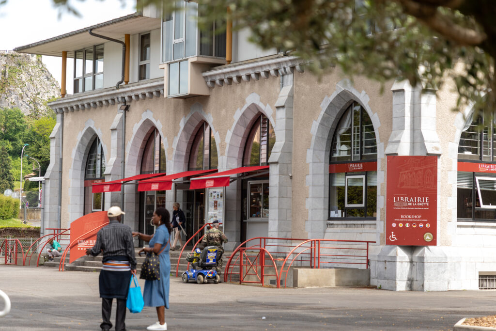 librairie de la grotte