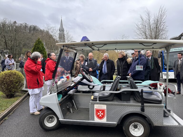 Visite de Nathalie Delattre, ministre déléguée au Tourisme, au Sanctuaire Notre-Dame de Lourdes