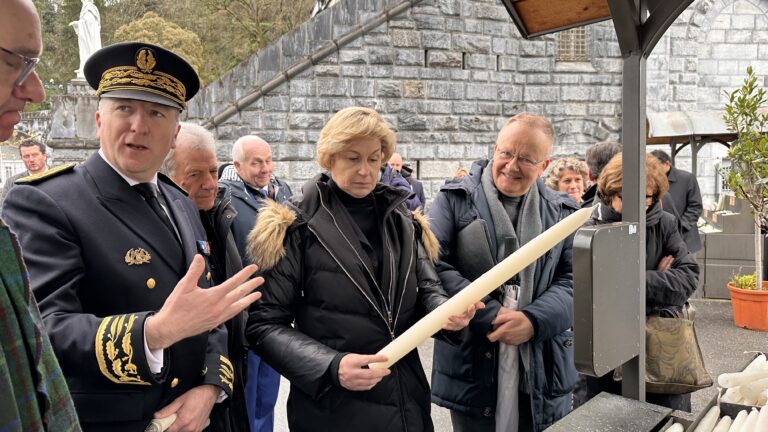 Visite de Nathalie Delattre, ministre déléguée au Tourisme, au Sanctuaire Notre-Dame de Lourdes