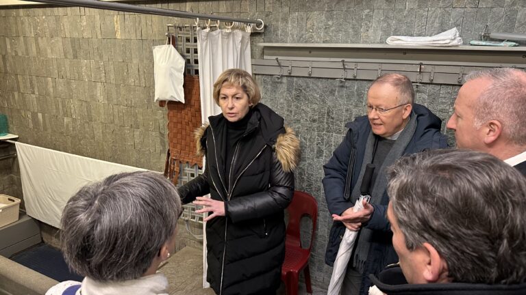 Visite de Nathalie Delattre, ministre déléguée au Tourisme, au Sanctuaire Notre-Dame de Lourdes